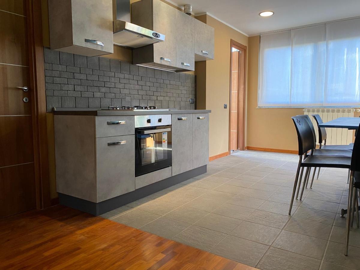 Casa Vacanze Eden 아치카스텔로 외부 사진